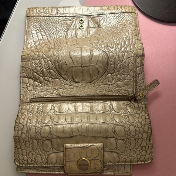 EUC Brahmin Checkbook Wallet Bronze Vertiver. With Checkbook  Brahmin wallet & checkbook holder